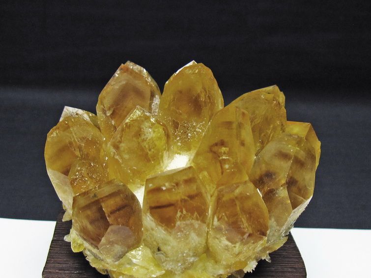 黄水晶 イエロークォーツ クラスター  [t802-6388] 2枚目