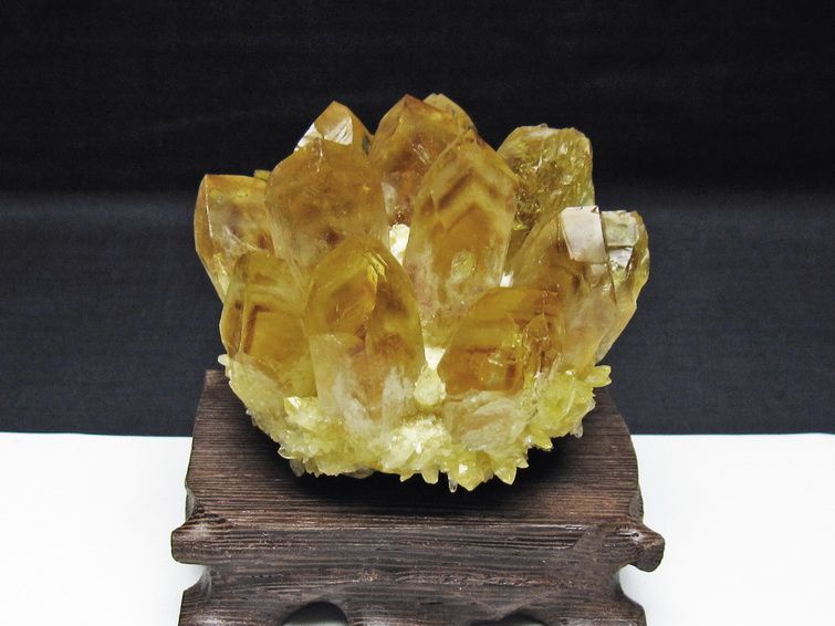 黄水晶 イエロークォーツ クラスター  [t802-6389] 1枚目
