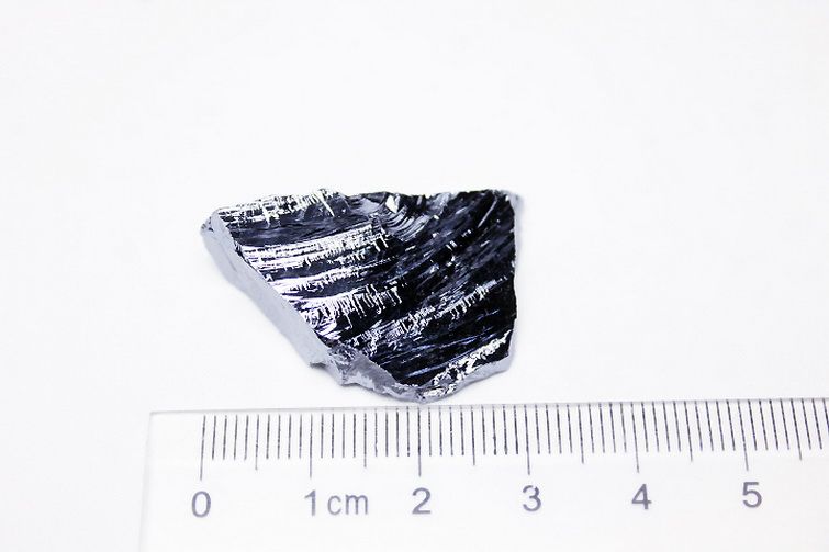 テラヘルツ鉱石 原石[T803-5693] 1枚目