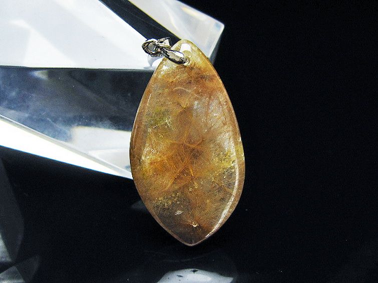 金針ルチル水晶 ペンダント [T86-7533] 1枚目