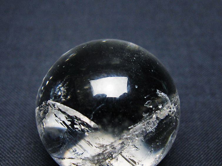 ヒマラヤ水晶 丸玉 29mm [T91-8892] 2枚目