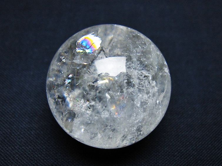 虹入り ヒマラヤ水晶 丸玉 28mm [t91-9114] 1枚目