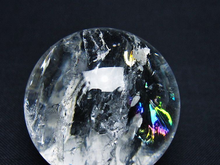 虹入り ヒマラヤ水晶 丸玉 36mm [t91-9281]