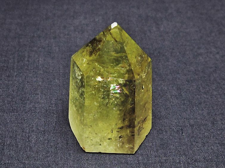 虹入り シトリン水晶 六角柱[T98-1925] 2枚目