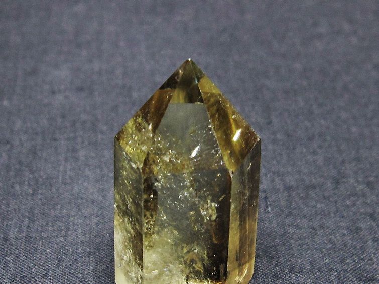 虹入り シトリン水晶 六角柱[T98-1992] 3枚目