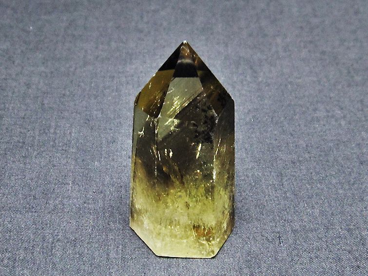 虹入り シトリン水晶ファントム 六角柱[t98-2024]