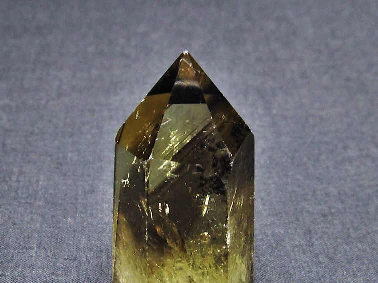 虹入り シトリン水晶ファントム 六角柱[T98-2024] 2枚目