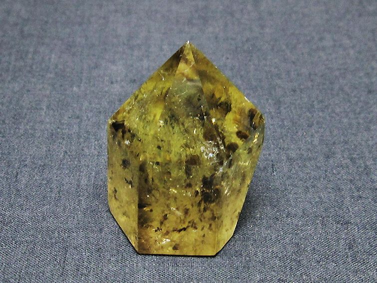 虹入り シトリン水晶ファントム 六角柱[T98-2040] 2枚目