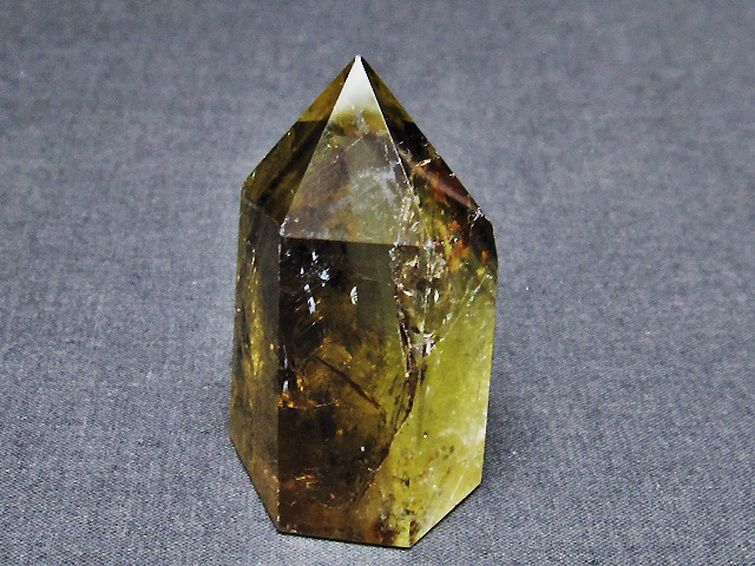 虹入り シトリン水晶ファントム 六角柱[T98-2052] 2枚目