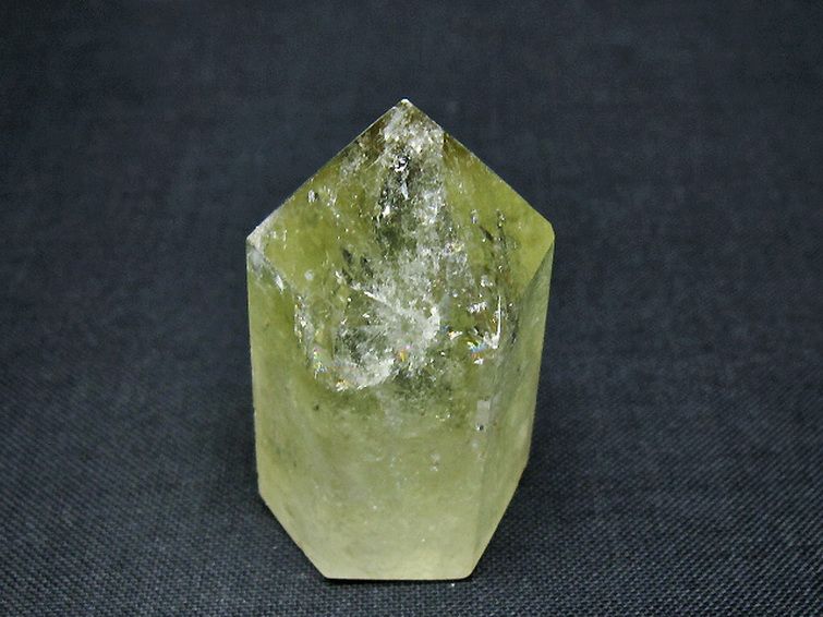 虹入り シトリン水晶 六角柱[t98-2217]