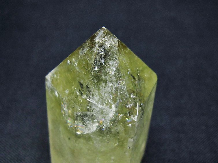 虹入り シトリン水晶 六角柱[t98-2217]