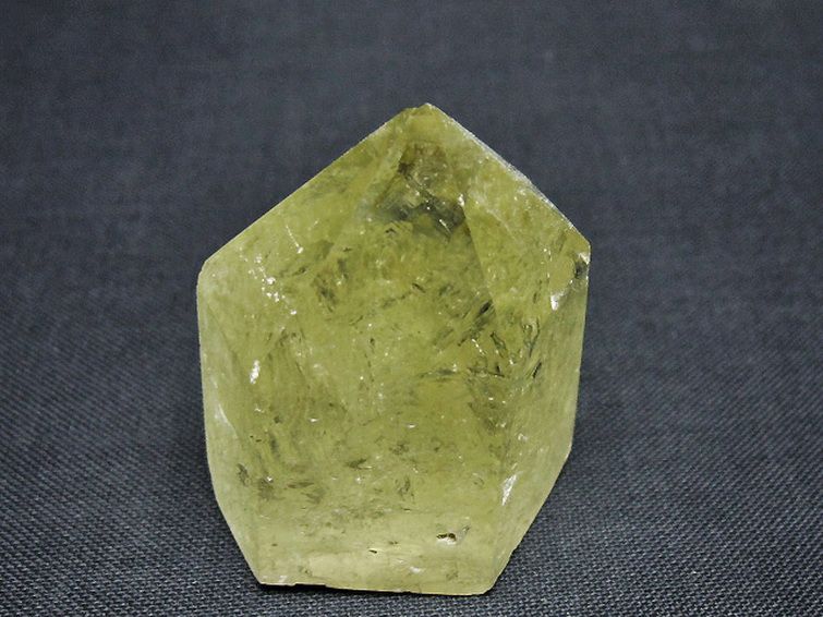 虹入り シトリン水晶 六角柱[T98-2239] 1枚目