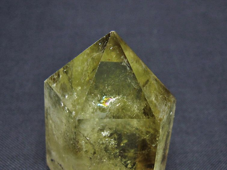 虹入り シトリン水晶 六角柱 [t98-2240] 2枚目