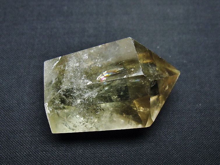 虹入り シトリン水晶 六角柱[T98-2256] 1枚目