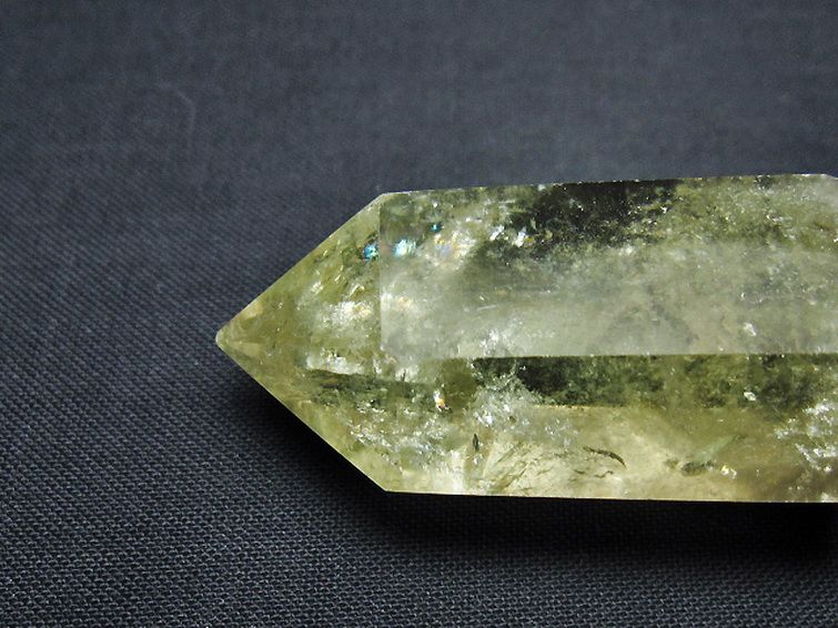 虹入り シトリン水晶 六角柱[T98-2275] 1枚目