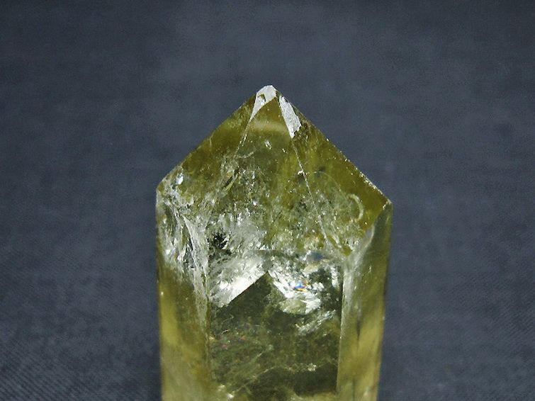 虹入り シトリン水晶 六角柱[T98-2275] 2枚目