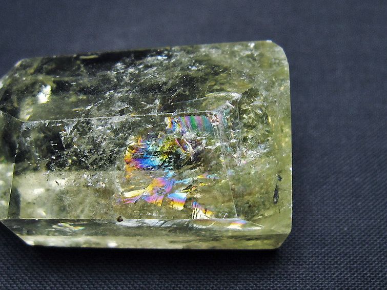 虹入り シトリン水晶 六角柱[T98-2304] 1枚目
