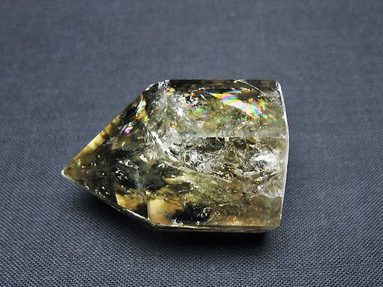 虹入り シトリン水晶 六角柱[T98-2350] 3枚目