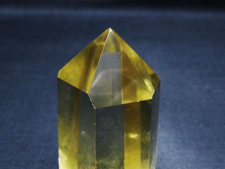 シトリン水晶スーパーファントム 六角柱 [t98-2446] 2枚目