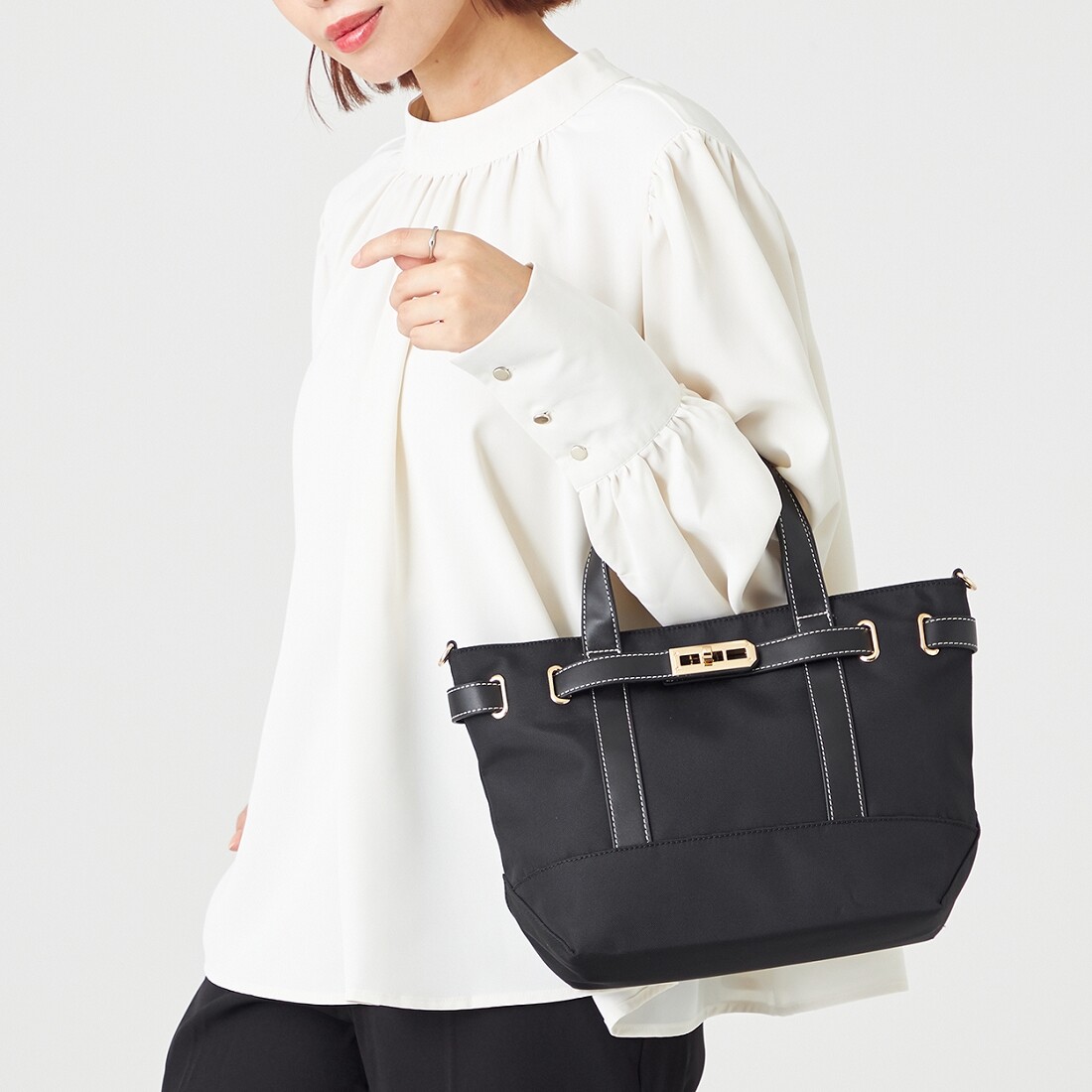 LA BAGAGERIE ベルテッド2WAYミニトートB0078-01 11グレー : 生活 