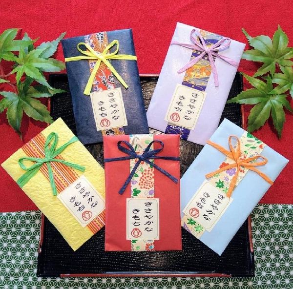 入浴剤プチギフト ささやかなきもち 1袋 : ワイハウス - 通販 - Yahoo