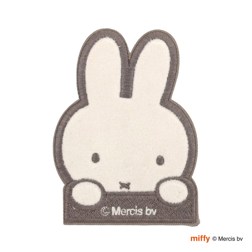 ミッフィー miffy スーツケースステッカー シール サガラ刺繍 ワッペン かわいい キャラクター 旅行 目印 キズ防止 バッグ PC タブレット ノートPC シフレ | Siffler | 07