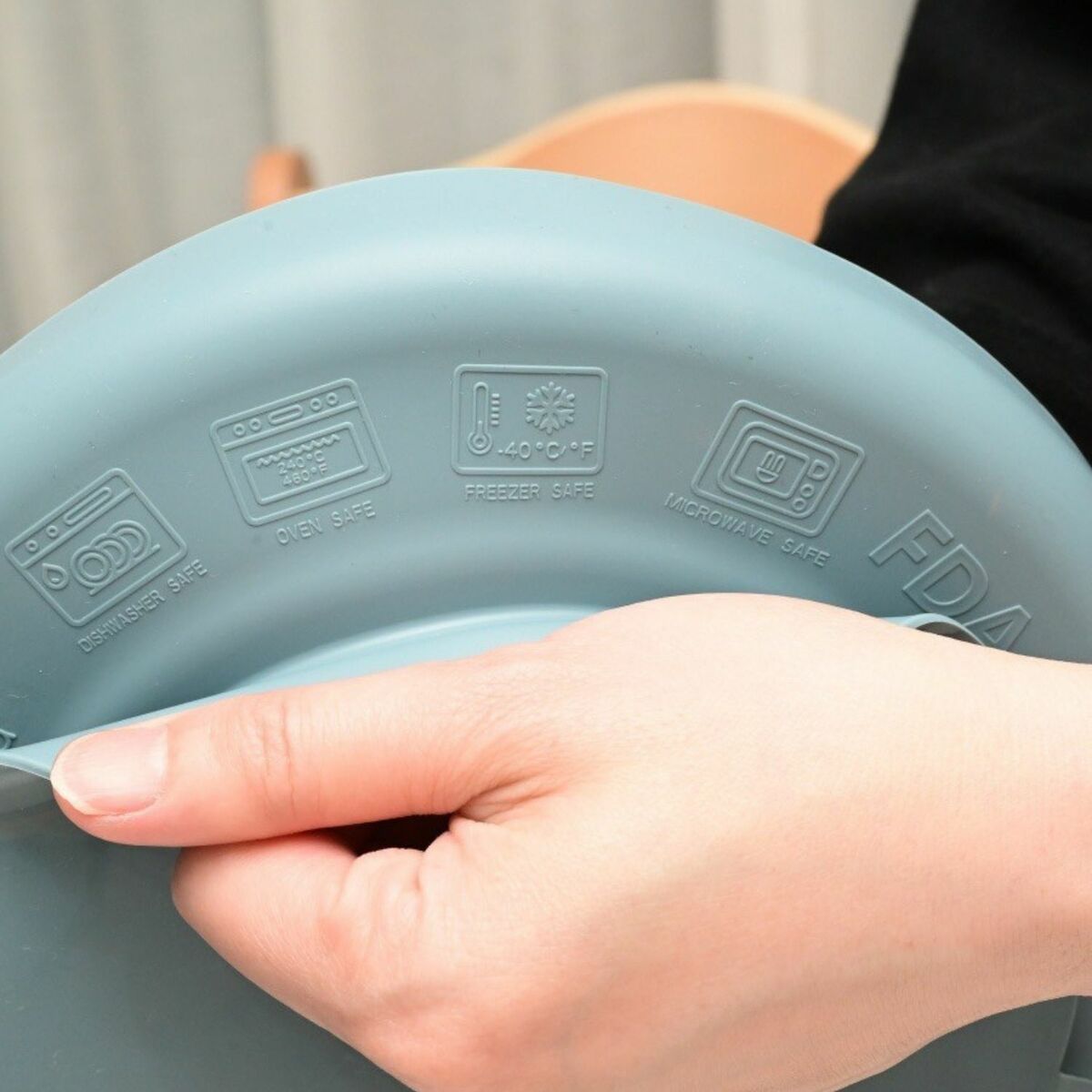 ベビー食器 シリコン プレート 離乳食 吸盤付き くすみカラー ひっくり返らない シリコンディッシュ ワンプレート 食洗機OK　電子レンジOK やわらか素材 |  | 09