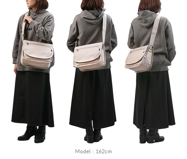 NAKED（PORTER GIRL） ポーター ネイキッド ショルダーバッグ(M