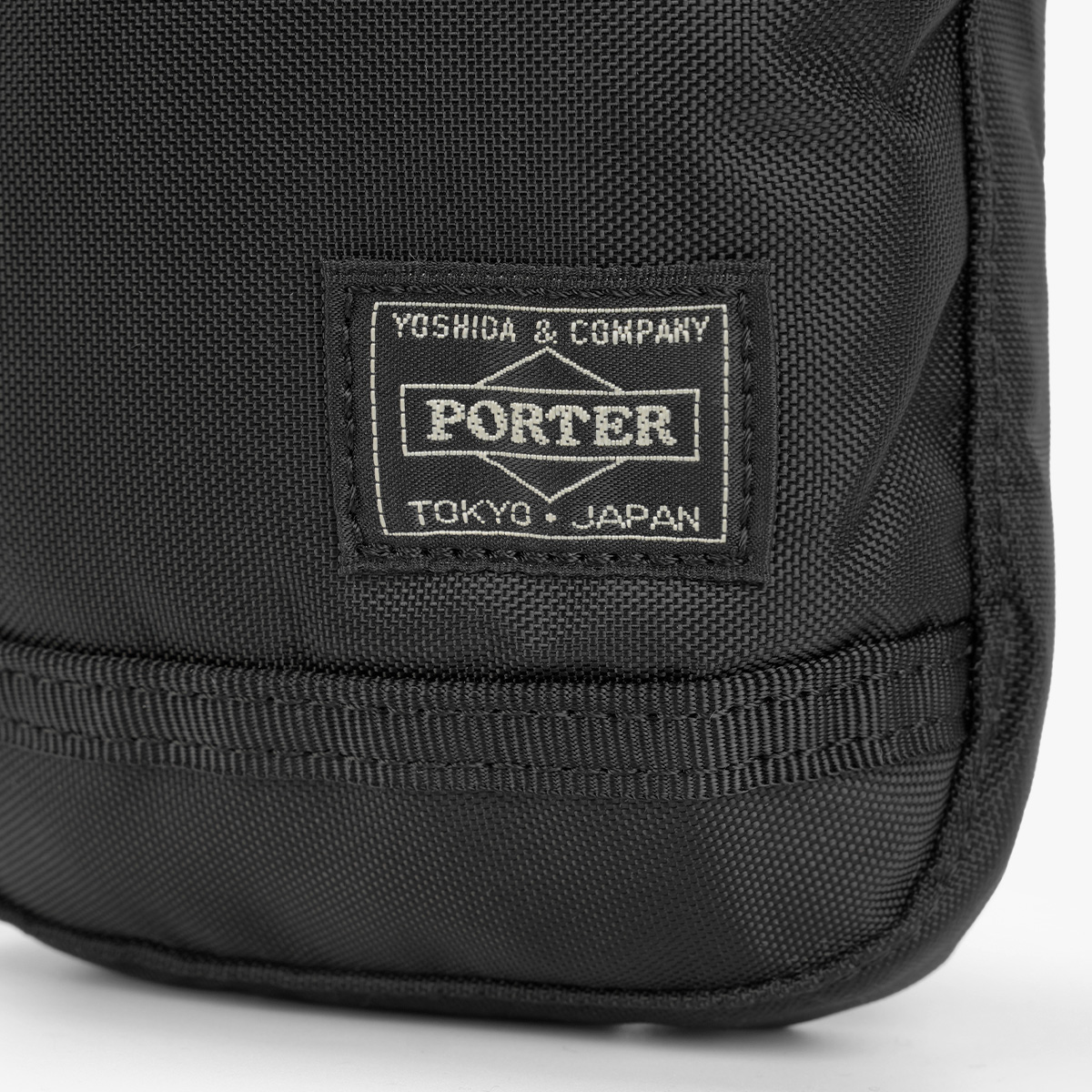 FLASH（PORTER） ポーター フラッシュ ショルダーポーチ 689-05945