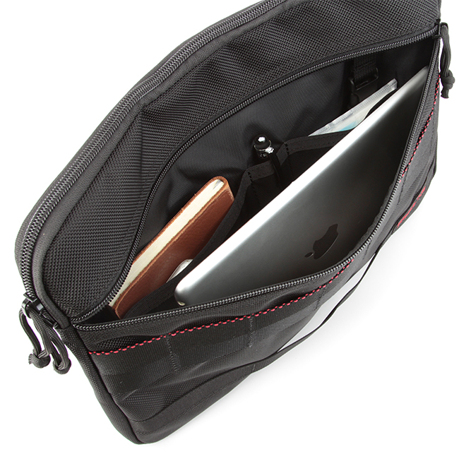 BEAMS PLUS（ビームス プラス）BRIEFING / A4 CLUTCH MULTI