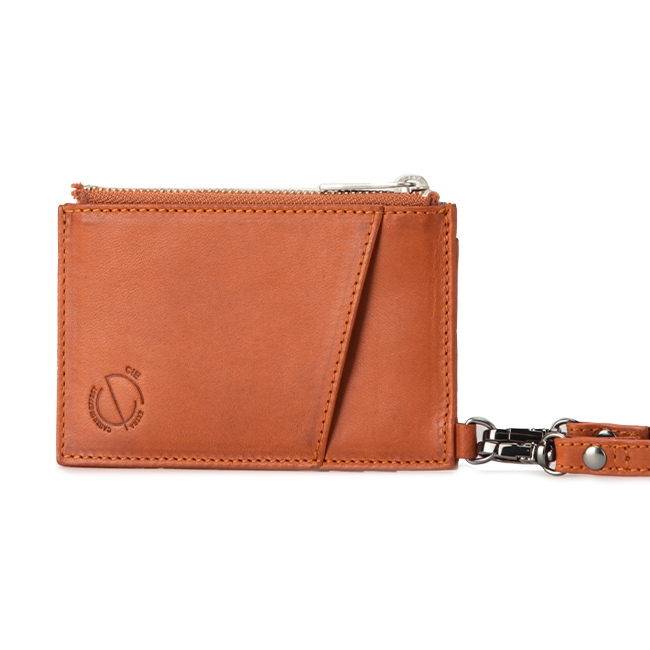 CIE シー エクストラ パスケース カードケース 小銭入れ 本革 脱着可能ストラップ CIE EXTRA 032174 在庫限り | CIE | 03