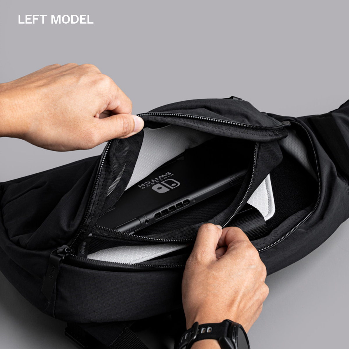 METRO CROSSBODY 左右2タイプ クロスボディバッグ スリング
