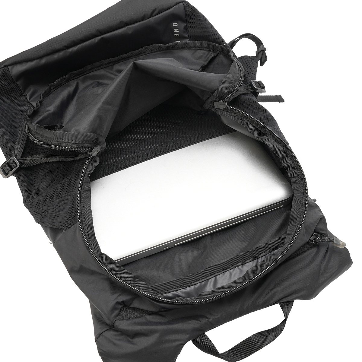 特別セール】ノースフェイス ラン リュック 16L THE NORTH FACE RUN