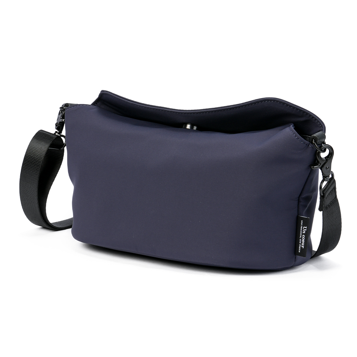 Un coeur（アンクール） 最大51% 1/11限定 ハッチ ショルダーバッグ