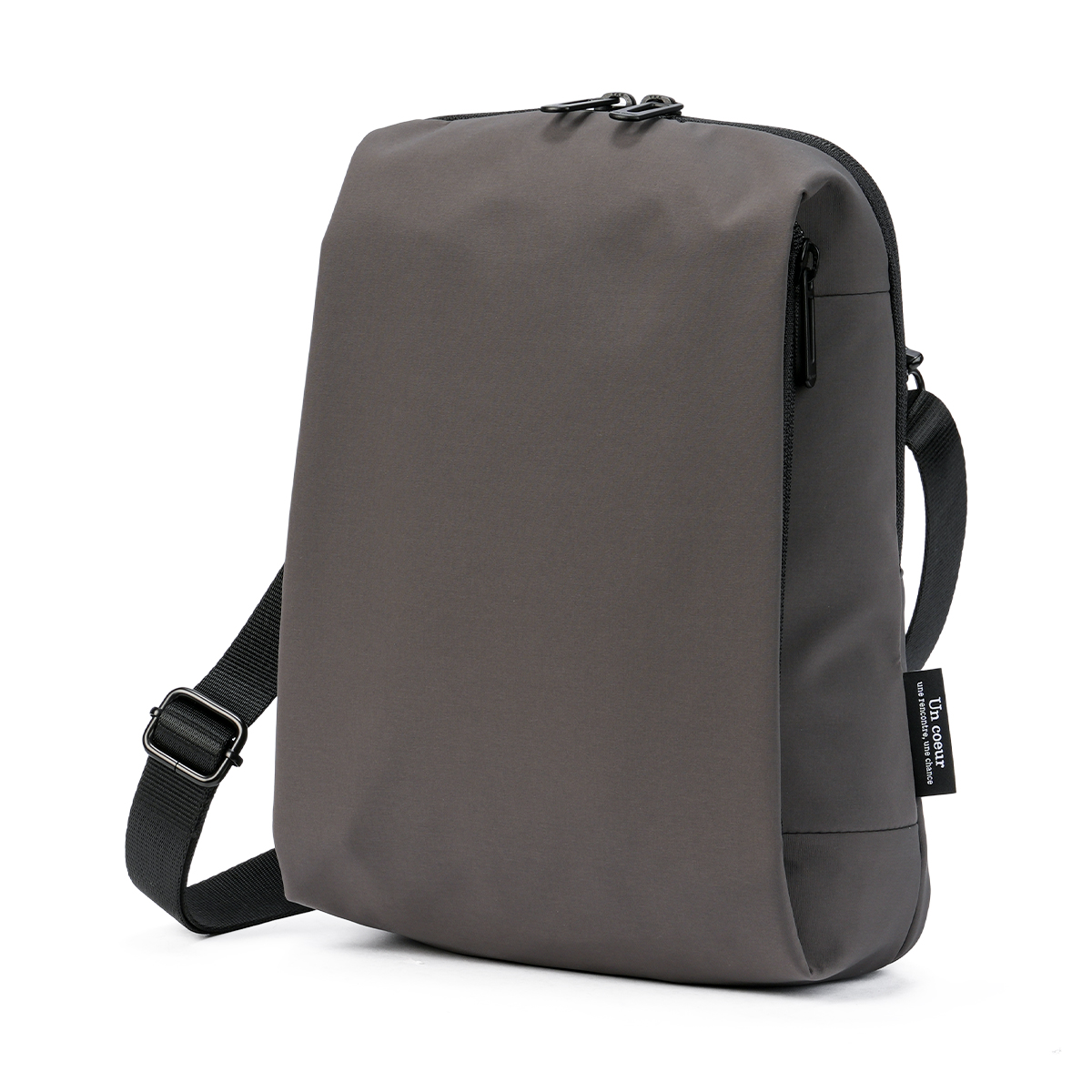 商品レビューで+5%｜アンクール ハッチ ショルダーバッグ メンズ レディース ブランド 斜めがけバッグ 撥水 Un coeur hatch K904154 Un coeur（アンクール） 最大51% 1/11限定 ハッチ ショルダーバッグ