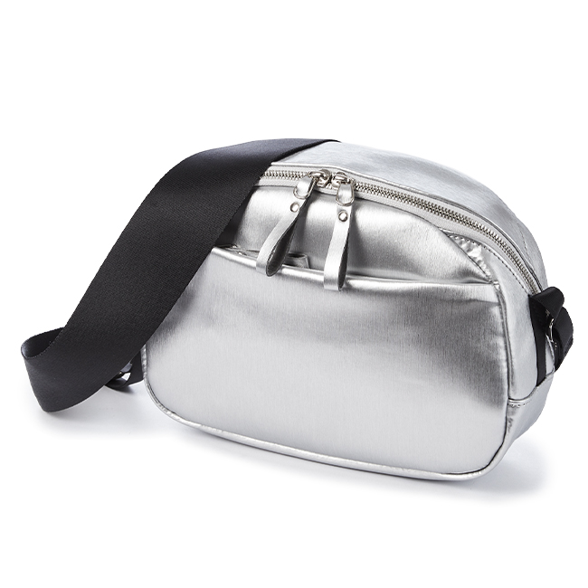 最大51% 12/28限定 ウィーミー ショルダーバッグ 3L ヴィーガンレザー 人工皮革 シルバー WE-ME Y-01-9 | ブランド登録なし | 01