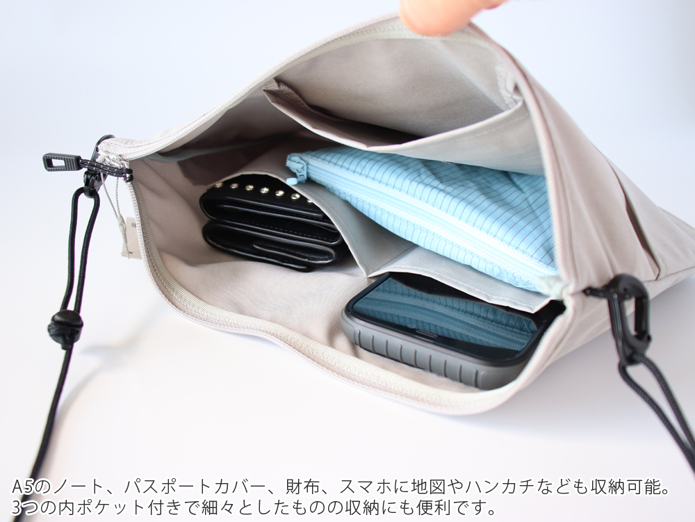 TO&FRO PACKABLE SQUARE（ パッカブルサコッシュ ）日本製 ネイビー