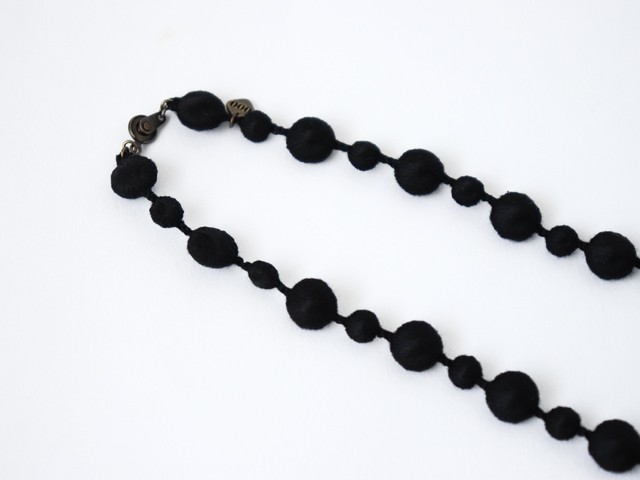 トリプルオゥ ペブル ドレープ ブラック : 雑貨のお店セレクト