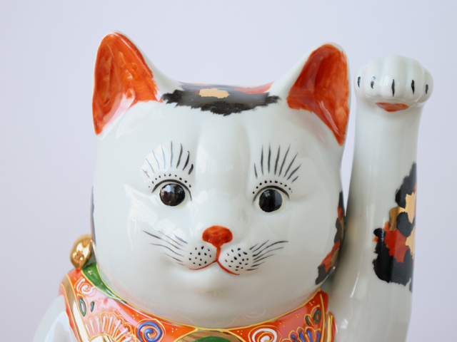 九谷焼 10号 小判 招き猫 金三毛 ( 布団付 ) : 雑貨のお店セレクト