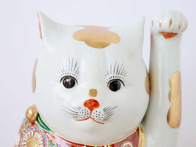 九谷焼 10号 招き猫 金ブチ ( 右手・左手 / 布団付 ) : 雑貨のお店