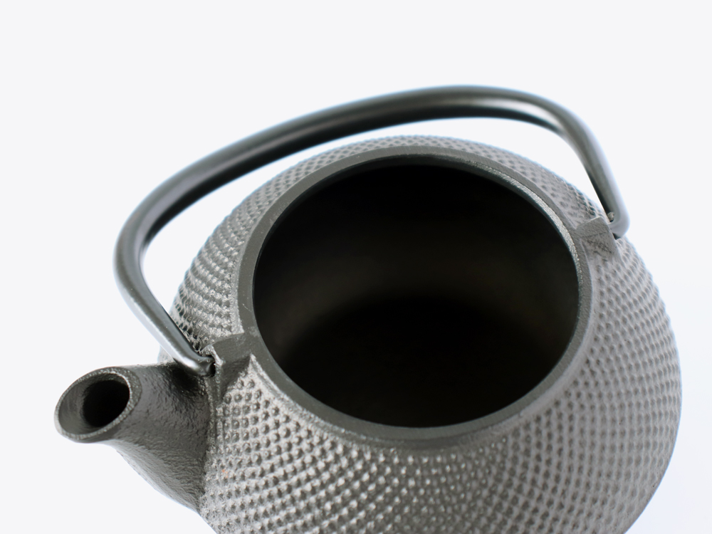 岩鋳（IWACHU） 鉄瓶兼用急須 新アラレ 320ml 茶こし付き いわちゅう