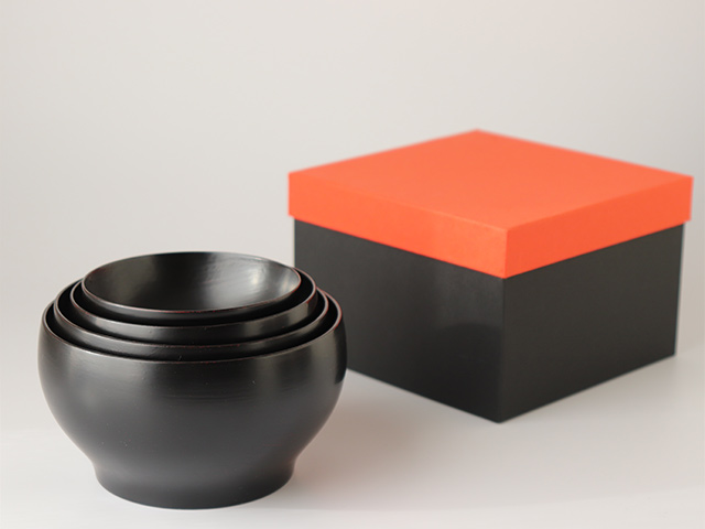 四つ椀応量器 ( 木製 ) 刷毛曙 山岸厚夫 うるし工房錦壽（ きんじゅ