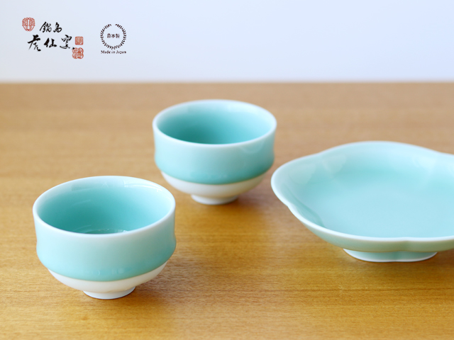 高麗青磁　煎茶碗　茶碗　杯　盃 高麗 青磁茶碗 | 骨董と詩学 Antique & Poetics | 蛇韻律