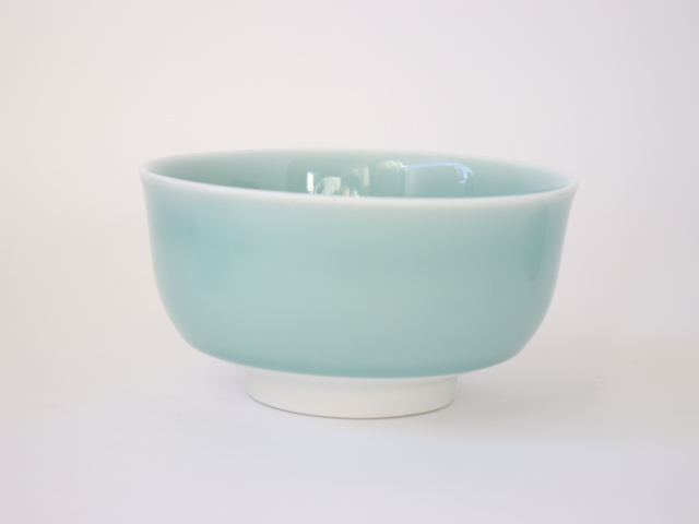 【 奈べ嶋 古陶磁大丼 】　鍋島青磁　桐箱付き　蔵出し品 奈べ嶋 古陶磁大丼 】 鍋島青磁 桐箱付き 蔵出し品