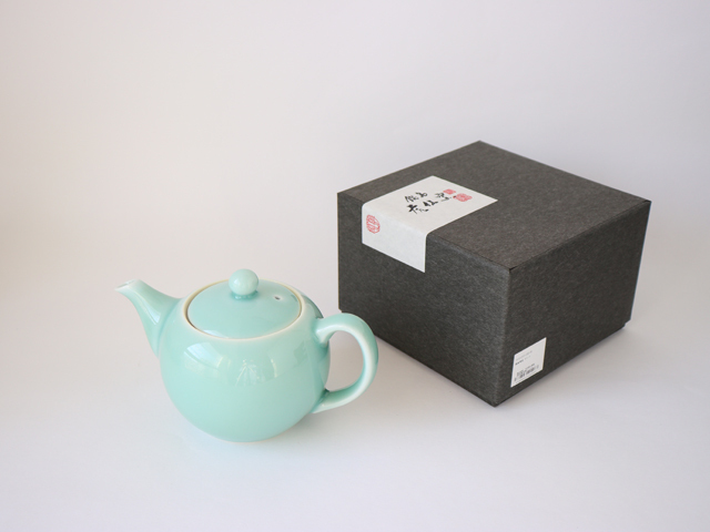 鍋島虎仙窯 鍋島青磁 ポット : 雑貨のお店セレクト・ペンギン - 通販