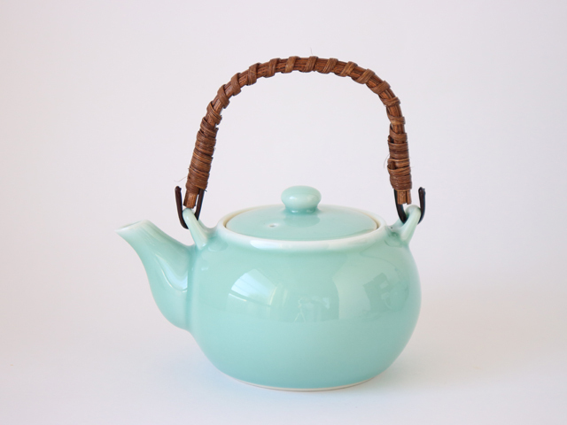 鍋島虎仙窯 鍋島青磁 土瓶 : 雑貨のお店セレクト・ペンギン - 通販