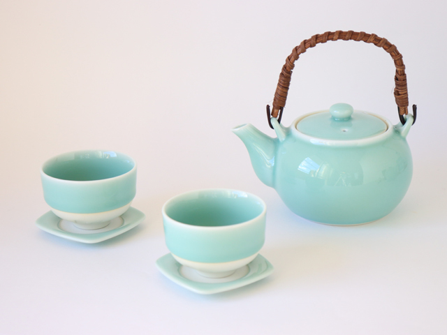 鍋島虎仙窯 鍋島青磁 土瓶 : 雑貨のお店セレクト・ペンギン - 通販