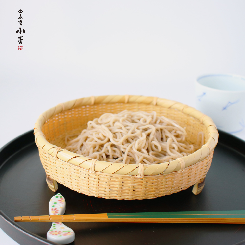 公長齋小菅 足つきざる S 蕎麦 水切り 竹 19cm 竹細工 老舗 : 雑貨のお