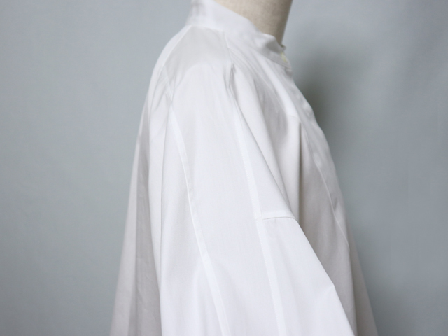 TICCA（ティッカ） ハリのある綿100％の上質素材 スッキリシルエットの