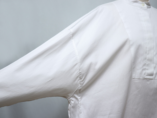 TICCA（ティッカ） ハリのある綿100％の上質素材 スッキリシルエットの